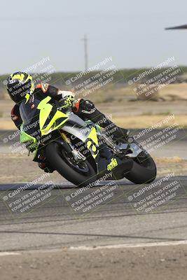 media/Sep-07-2024-Pacific Track Time (Sat) [[9bb89f5e83]]/A group/Phone Wall Paper 1000am/